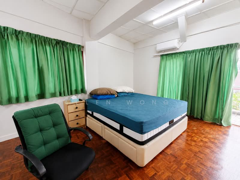 Kondominium untuk Dijual di Trellises - Allen Wong - Master Bedroom - PropertyGuru.com.my