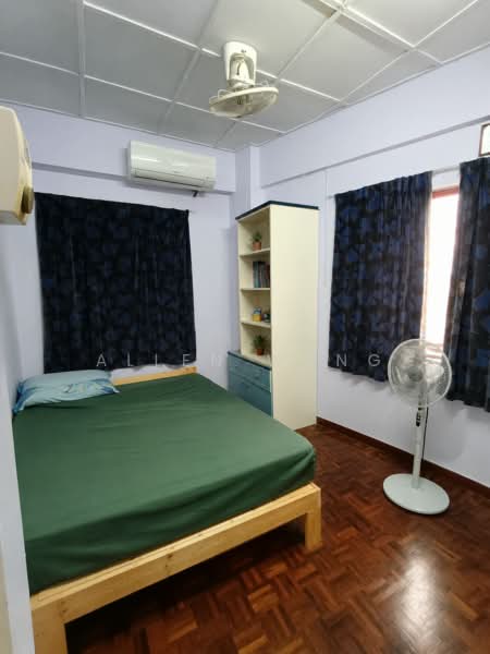 Kondominium untuk Dijual di Trellises - Allen Wong - Second Bedroom - PropertyGuru.com.my