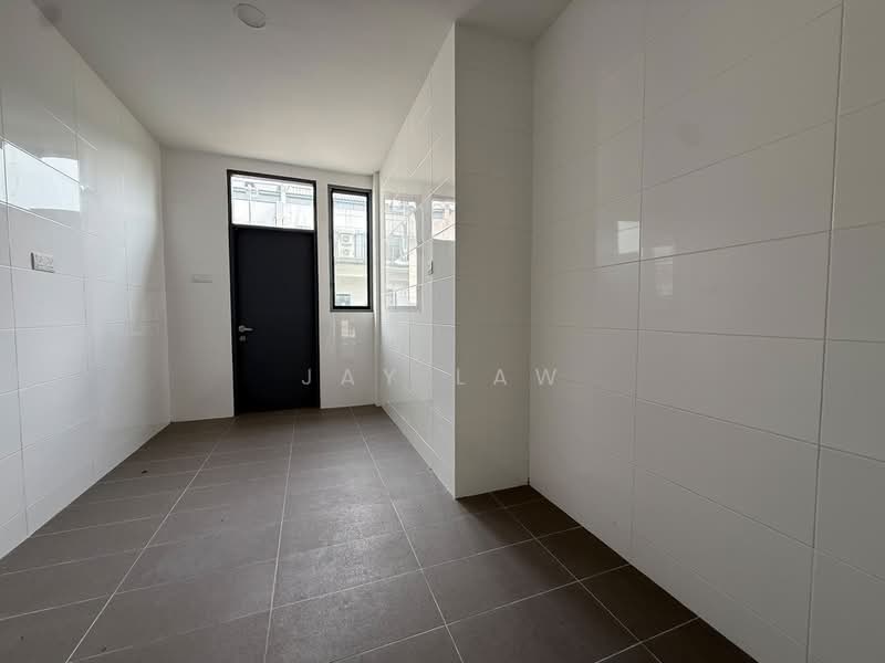 2-storey Terraced House for Sale in Kuching (Sarawak) - Jay Law - PropertyGuru.com.my