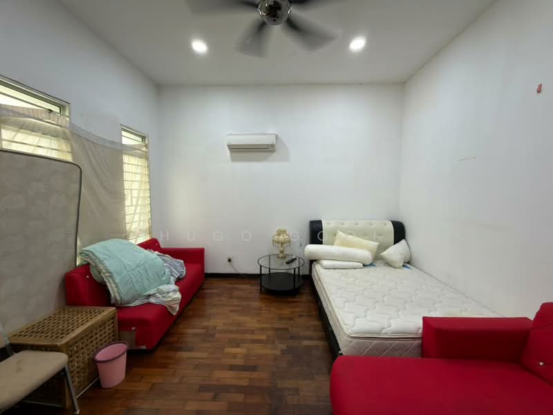 Rumah Banglo untuk Dijual di Jalan Klang Lama (Old Klang Road) (Kuala Lumpur) - Hugo Gooi - Bedroom - PropertyGuru.com.my