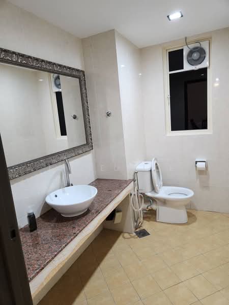 Condominium for Sale at Putra Marine Resort - Lim Eunice - Bathroom - PropertyGuru.com.my