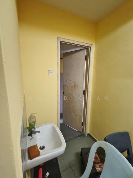 Shop for Rent in Taman Sungai Besi Indah (Seri Kembangan) - Edmund Chan - Interior - PropertyGuru.com.my