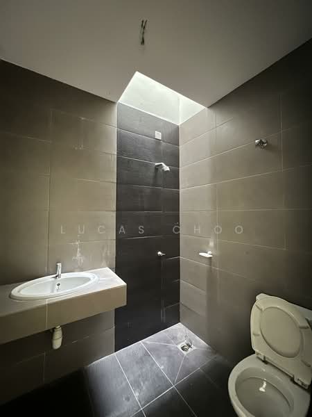 Rumah Teres 3.5 Tingkat untuk Dijual di Ampang (Selangor) - Lucas Choo - Bathroom - PropertyGuru.com.my