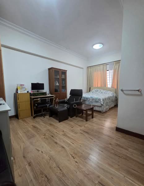 Kondominium untuk Dijual di Sri Alam Condominium - Sharifah Yusoff - Bedroom - PropertyGuru.com.my