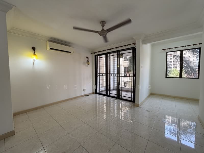 Kondominium untuk Dijual di Casa Tropicana - Vincent Heng - PropertyGuru.com.my