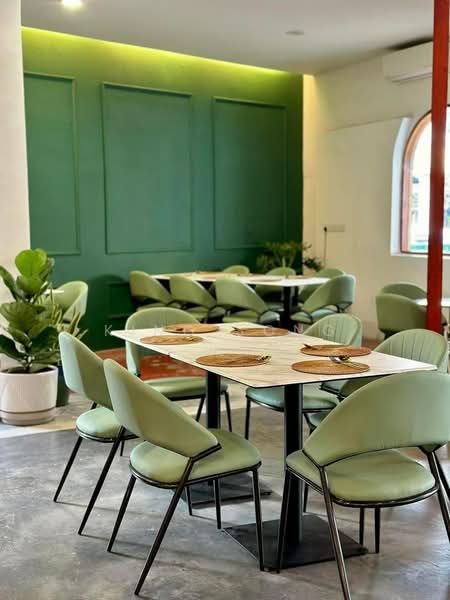 Shop for Sale in Melaka (Melaka City) - King Song - Dining Room - PropertyGuru.com.my