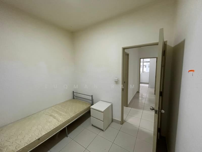 Condominium for Sale at Residensi Pandanmas 2 - Luqman Ramli - Bedroom - PropertyGuru.com.my