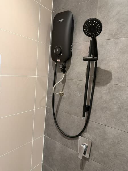 Condominium for Rent at The Maple Residences - JJ Lim - Bathroom - PropertyGuru.com.my