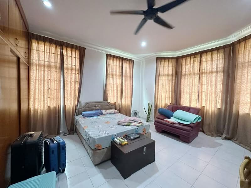 Semi-Detached House for Sale in Taman Merak (Bukit Baru) - Tim Piong - Bedroom - PropertyGuru.com.my