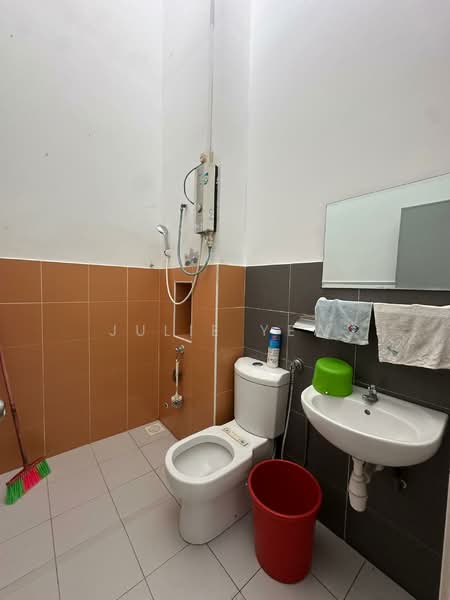 2-storey Terraced House for Sale in Iskandar Puteri (Nusajaya) (Johor) - Julie Yew - Bathroom - PropertyGuru.com.my