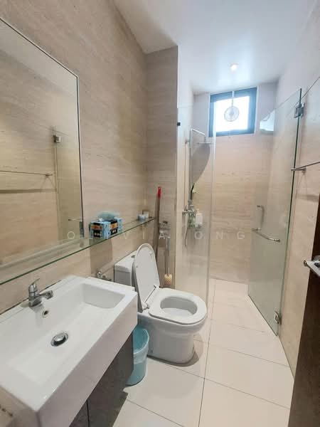 Servis Apartment untuk Dijual di Crescent Bay Suites (Teluk Bayu) - Olivia Ong - PropertyGuru.com.my