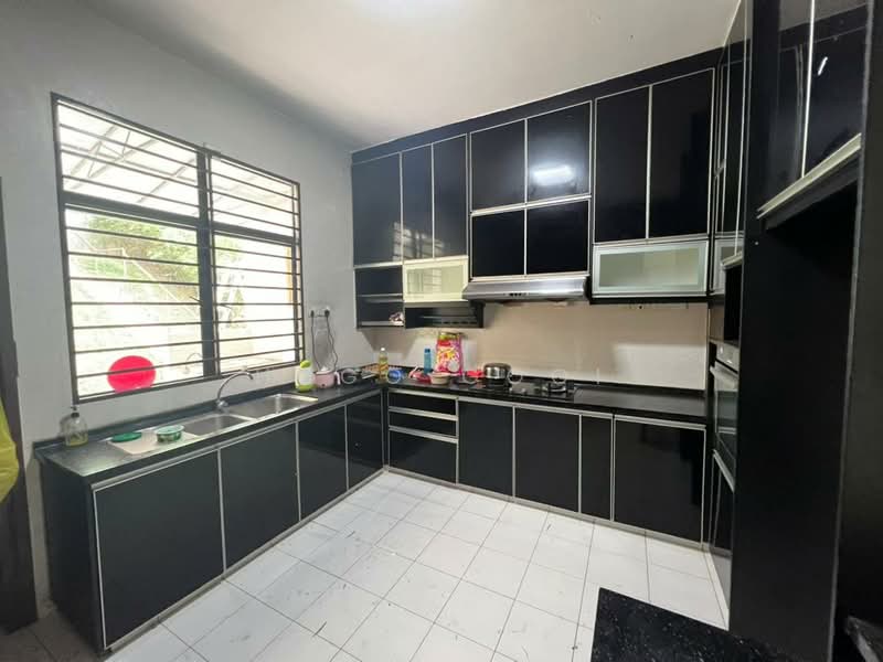 Rumah Banglo untuk Disewa di Damansara Heights (Kuala Lumpur) - Hugo Gooi - Kitchen - PropertyGuru.com.my