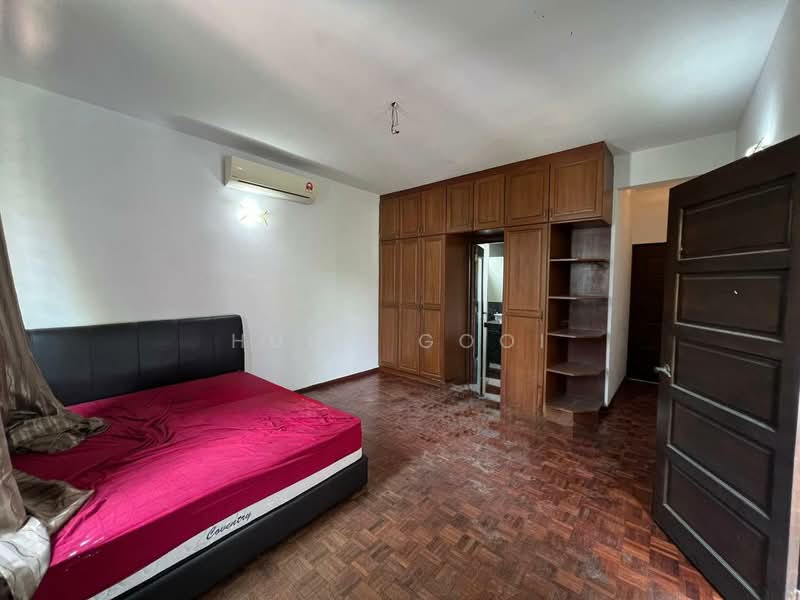 Rumah Banglo untuk Disewa di Damansara Heights (Kuala Lumpur) - Hugo Gooi - Bedroom - PropertyGuru.com.my