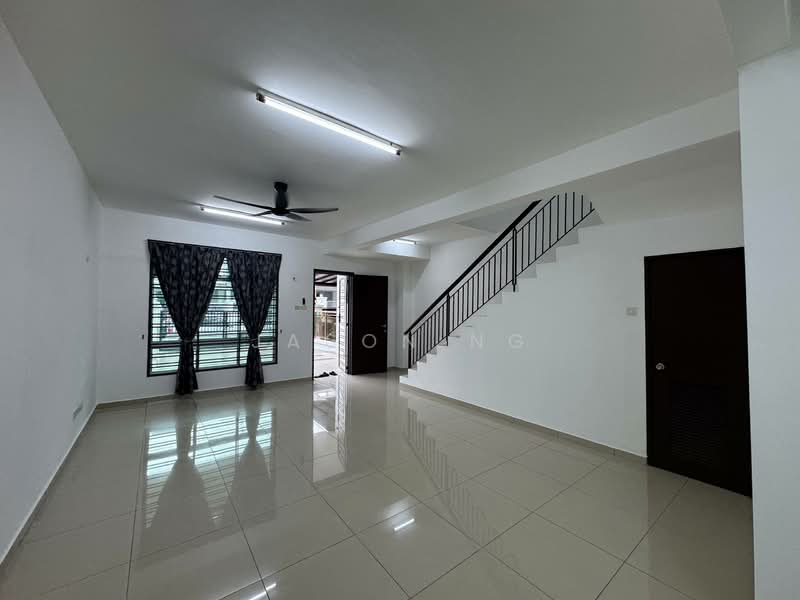 2-storey Terraced House for Rent in Bandar Seri Alam (Masai) - JASON NG - Living Room - PropertyGuru.com.my