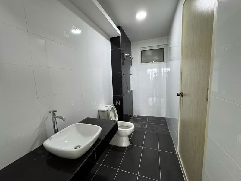 Condominium for Sale at The Clovers - Simon Ooi - Bathroom - PropertyGuru.com.my