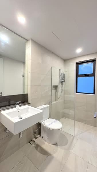 Kondominium untuk Disewa di Utamara Boutique Residences - Clement Chan - Bathroom - PropertyGuru.com.my