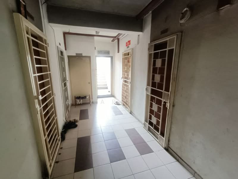 Condominium for Sale at Kepong Sentral Condominium - Amzar Faiz - Corridor - PropertyGuru.com.my