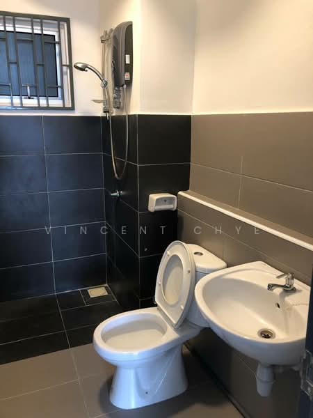 Kondominium untuk Disewa di Residensi Lanai - Vincent Chye - Bathroom - PropertyGuru.com.my