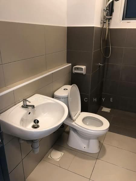 Kondominium untuk Disewa di Residensi Lanai - Vincent Chye - Bathroom - PropertyGuru.com.my