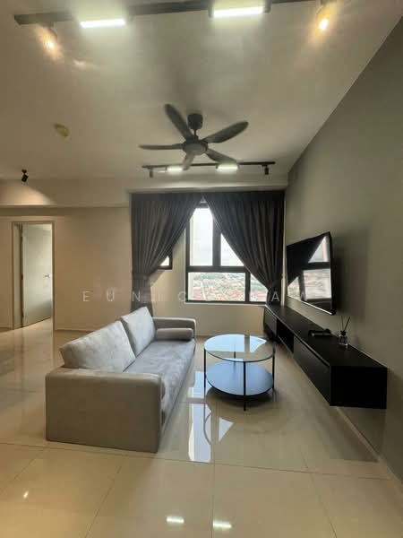 Servis Apartment untuk Disewa di Seiring Residensi - Eunice Law - Living Room - PropertyGuru.com.my