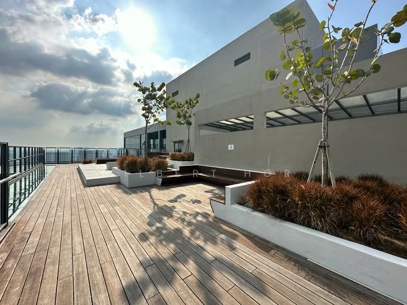 Service Residence for Rent at Kenwingston Platz - Gilbert Hor - Exterior - PropertyGuru.com.my