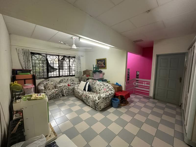 Semi-Detached House for Sale in Taman Melawati (Ulu Kelang) - Brackson Loh - Living Room - PropertyGuru.com.my