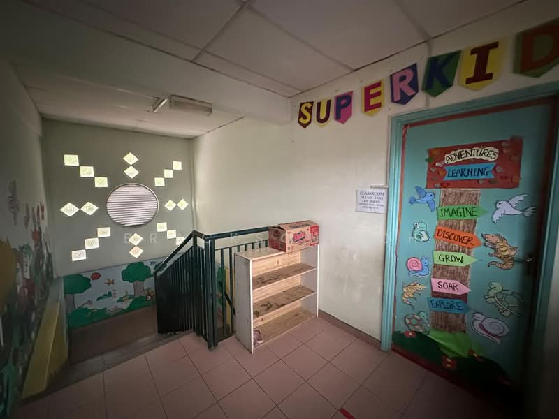 Semi-Detached House for Sale in Taman Melawati (Ulu Kelang) - Brackson Loh - Corridor - PropertyGuru.com.my