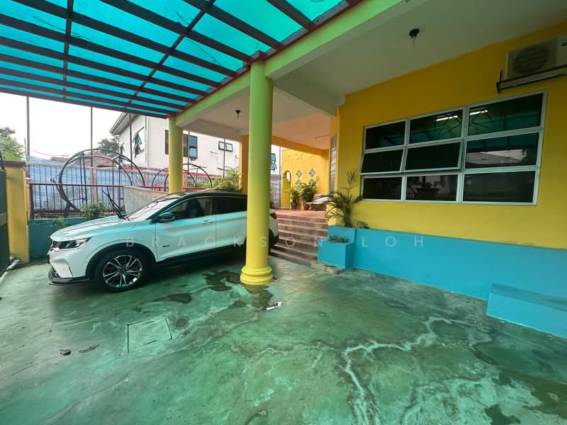 Semi-Detached House for Sale in Taman Melawati (Ulu Kelang) - Brackson Loh - Exterior - PropertyGuru.com.my