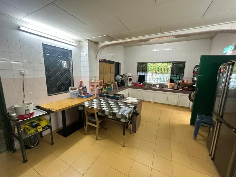 Semi-Detached House for Sale in Taman Melawati (Ulu Kelang) - Brackson Loh - Kitchen - PropertyGuru.com.my