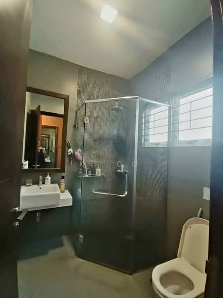 Rumah Berkembar untuk Dijual di Bandar Puteri Puchong (Puchong) - KT Go - Bathroom - PropertyGuru.com.my