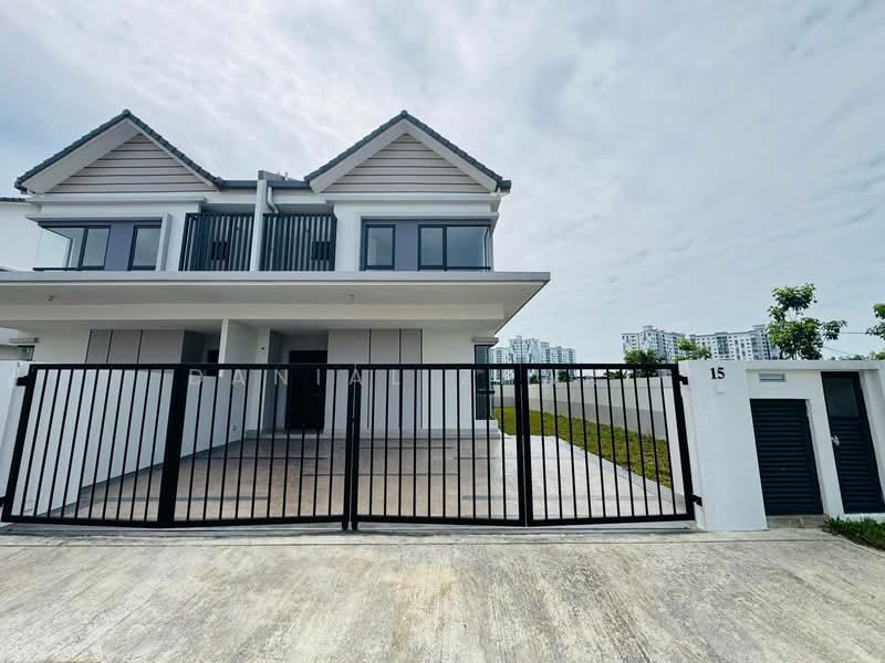 Rumah Berkembar untuk Dijual di Cyber 10 (Cyberjaya) - Danial Zharif - Exterior - PropertyGuru.com.my