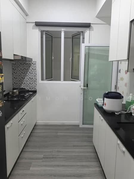Kondominium untuk Dijual di The Amarene - Simon Ooi - Kitchen - PropertyGuru.com.my