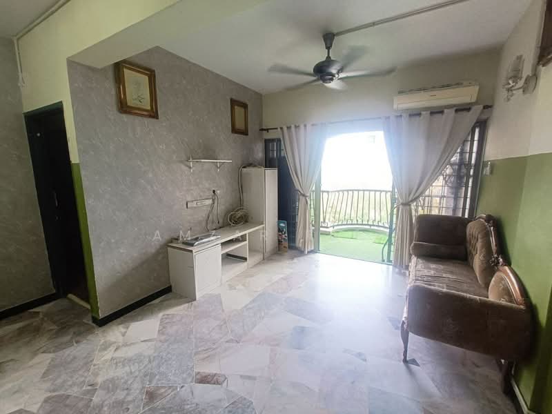 Pangsapuri untuk Dijual di Sri Ledang - Amzar Faiz - Living Room - PropertyGuru.com.my