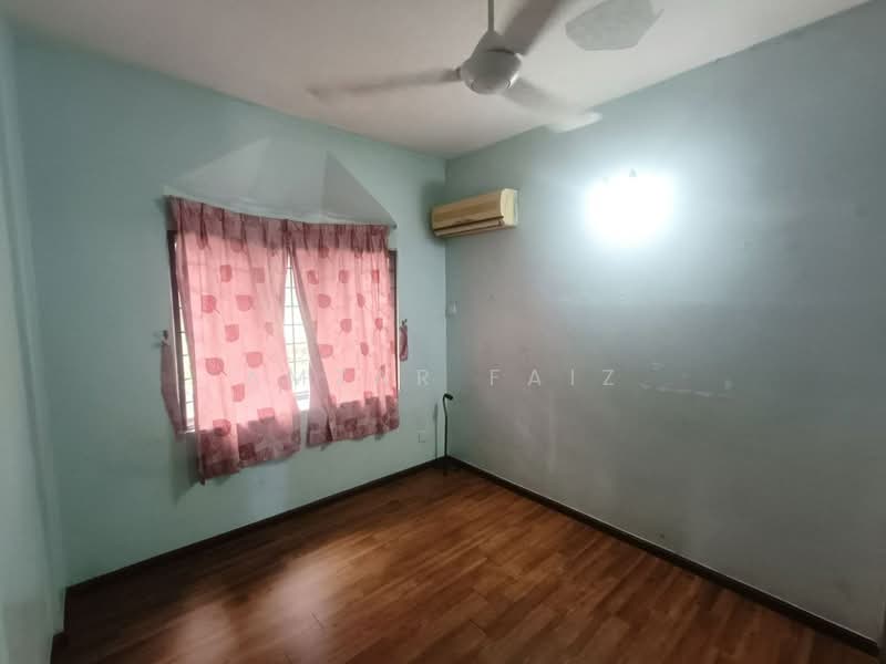 Pangsapuri untuk Dijual di Sri Ledang - Amzar Faiz - Bedroom - PropertyGuru.com.my