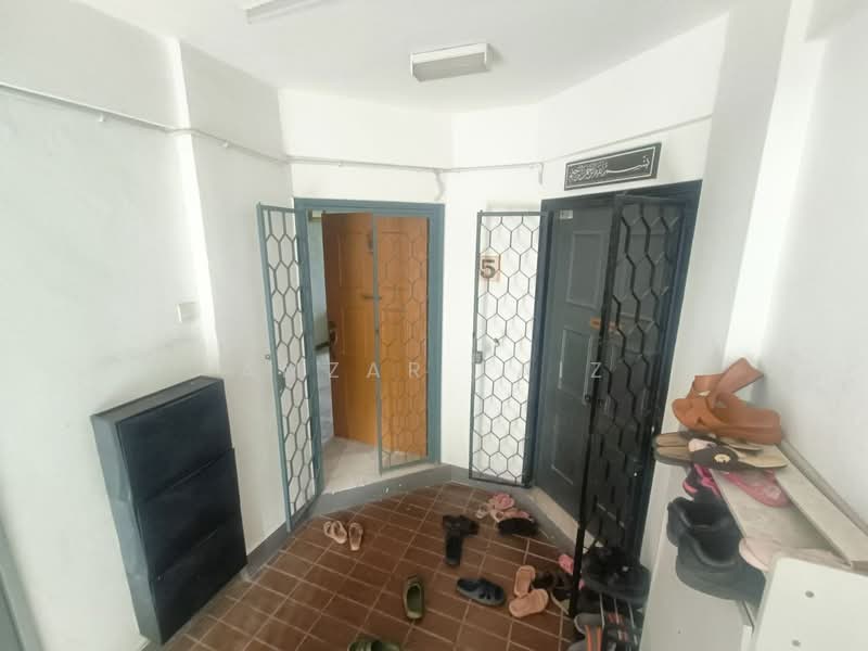 Pangsapuri untuk Dijual di Sri Ledang - Amzar Faiz - Entrance - PropertyGuru.com.my