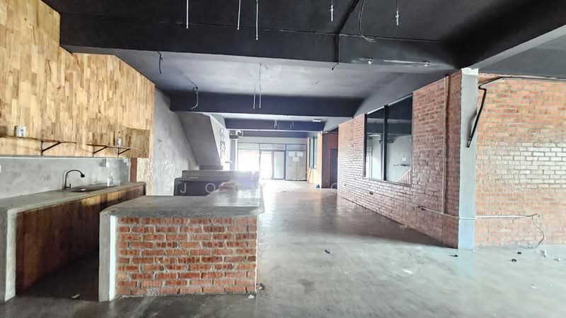 Shop for Rent in Bandar Puncak Alam (Puncak Alam) - Joey Koh - Interior - PropertyGuru.com.my