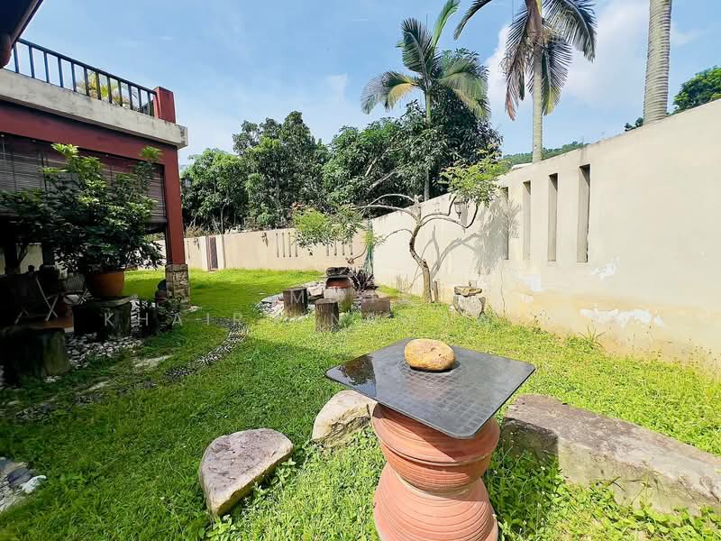 Semi-Detached House for Sale in Alam Damai (Cheras) - Muhd Khairulnawawi Kamaruddin - Garden - PropertyGuru.com.my