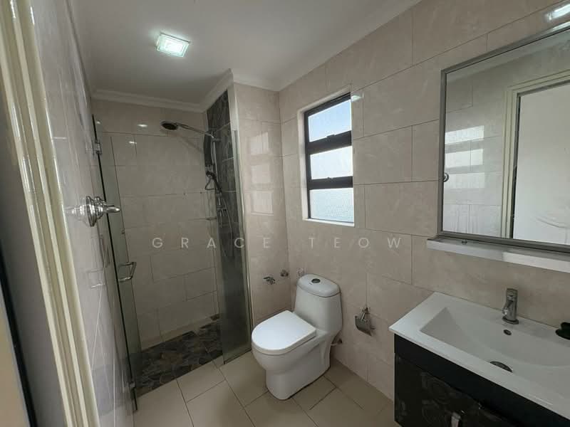 Kondominium untuk Dijual di Sunway Sutera Condominium - Grace Teow - Bathroom - PropertyGuru.com.my