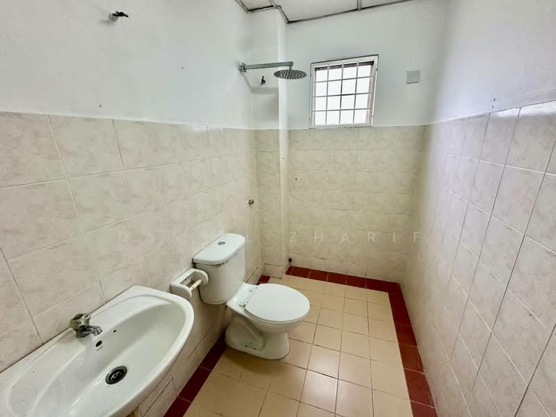 Apartment for Sale at Pesona Villa - Danial Zharif - Bathroom - PropertyGuru.com.my