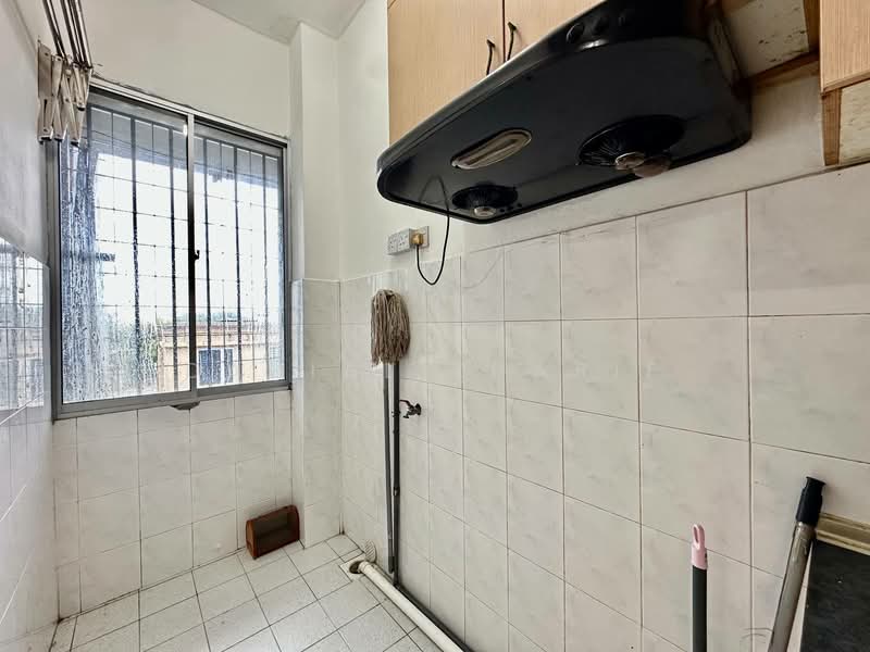 Apartment for Sale at Pesona Villa - Danial Zharif - Kitchen - PropertyGuru.com.my