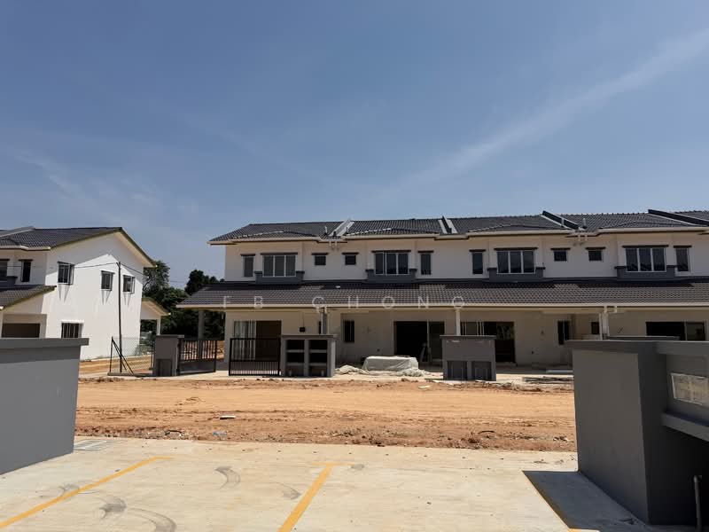 2-storey Terraced House for Sale in Desa Pinggiran Bayu (Mantin) - FB Chong - Exterior - PropertyGuru.com.my
