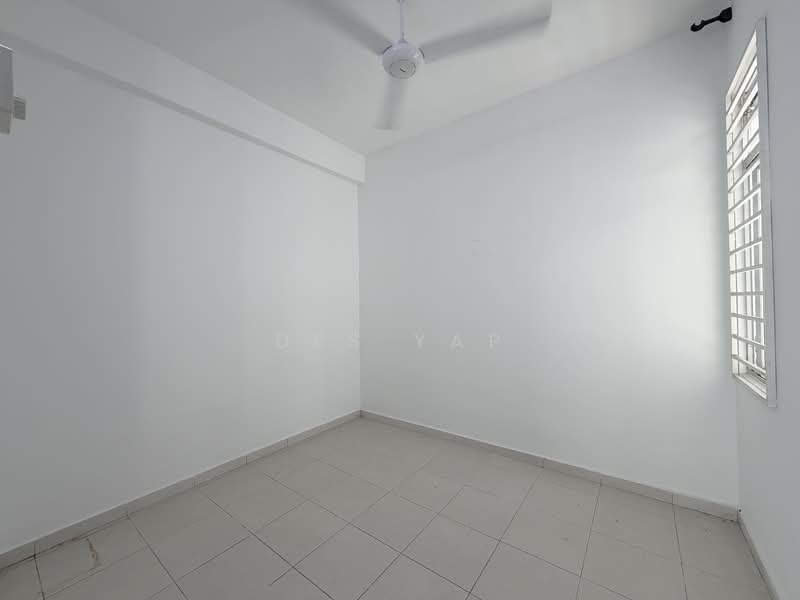 3-storey Terraced House for Sale in Taman Kundang Jaya (Rawang) - Des Yap - Interior - PropertyGuru.com.my