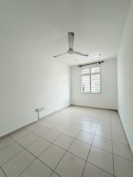 3-storey Terraced House for Sale in Taman Kundang Jaya (Rawang) - Des Yap - Interior - PropertyGuru.com.my