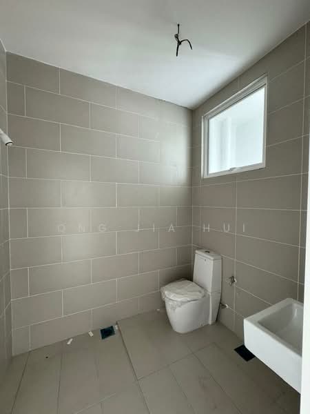 2-storey Terraced House for Sale in Bandar Sri Sendayan (Negeri Sembilan) - Ong Jia Hui - Bathroom - PropertyGuru.com.my