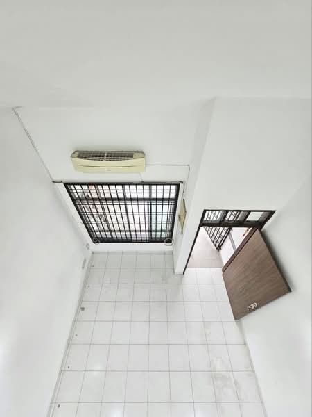 1.5-storey Terraced House for Sale in Taman Impian Emas (Skudai) - Yik Tat - PropertyGuru.com.my