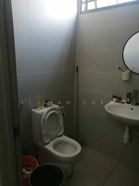 Condominium for Sale at PARC Regency (Residensi Masai) - Li Lian Chew - Bathroom - PropertyGuru.com.my