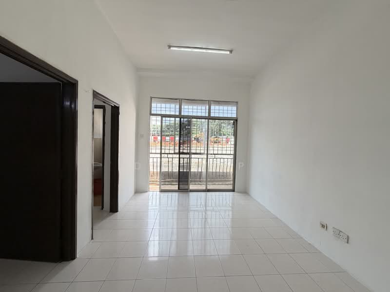 Apartment for Sale at Rawang Idaman Apartment - Des Yap - Living Room - PropertyGuru.com.my