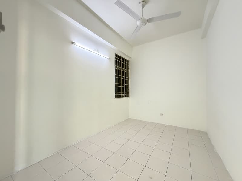 Apartment for Sale at Rawang Idaman Apartment - Des Yap - Interior - PropertyGuru.com.my