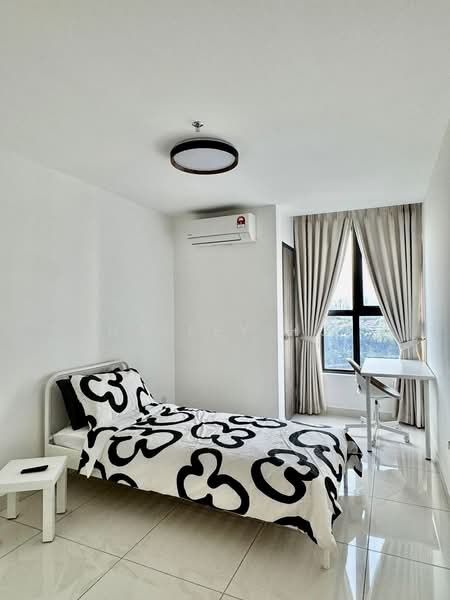 Servis Apartment untuk Disewa di The New Duo @ Edumetro - Hailey Ho - Bedroom - PropertyGuru.com.my