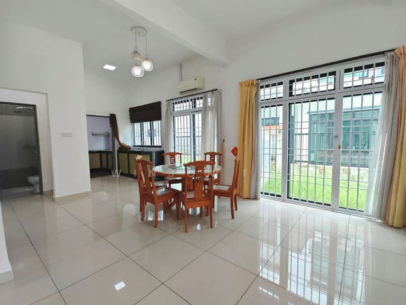 Rumah Kluster untuk Dijual di Skudai (Johor) - Winson Tee - Dining Room - PropertyGuru.com.my